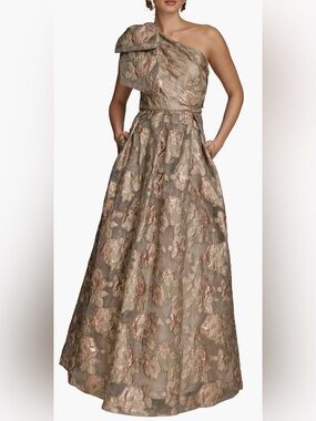 NEW Donna Karan New York One-Shoulder Metallic Jacquard Gown SZ 2